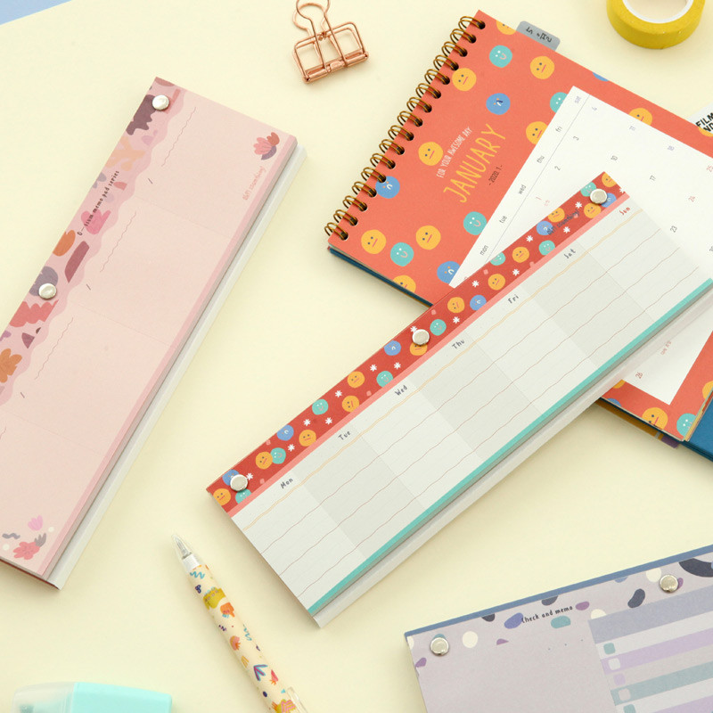 Usage example - O-ssum standing memo notepad with perforated line