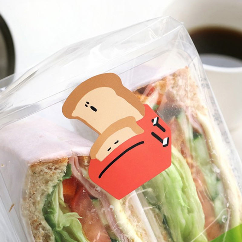 Usage example - ICONIC Merry removable craft decoration sticker Usage example - ICONIC Merry removable craft decoration sticker