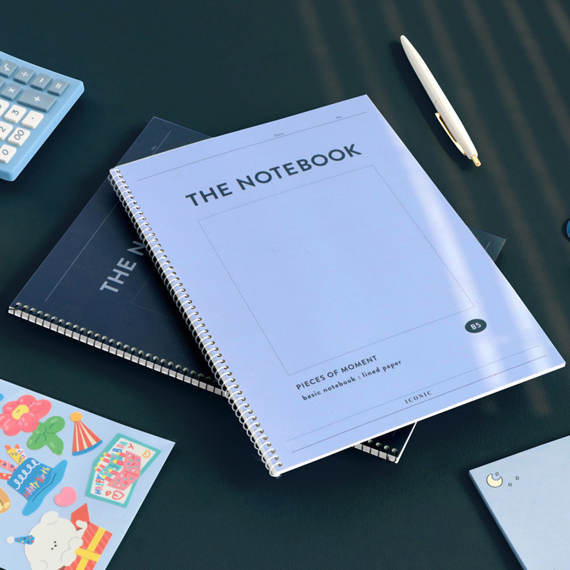 Usage example - ICONIC Pieces of moment basic spiral B5 lined notebook Usage example - ICONIC Pieces of moment basic spiral B5 lined notebook
