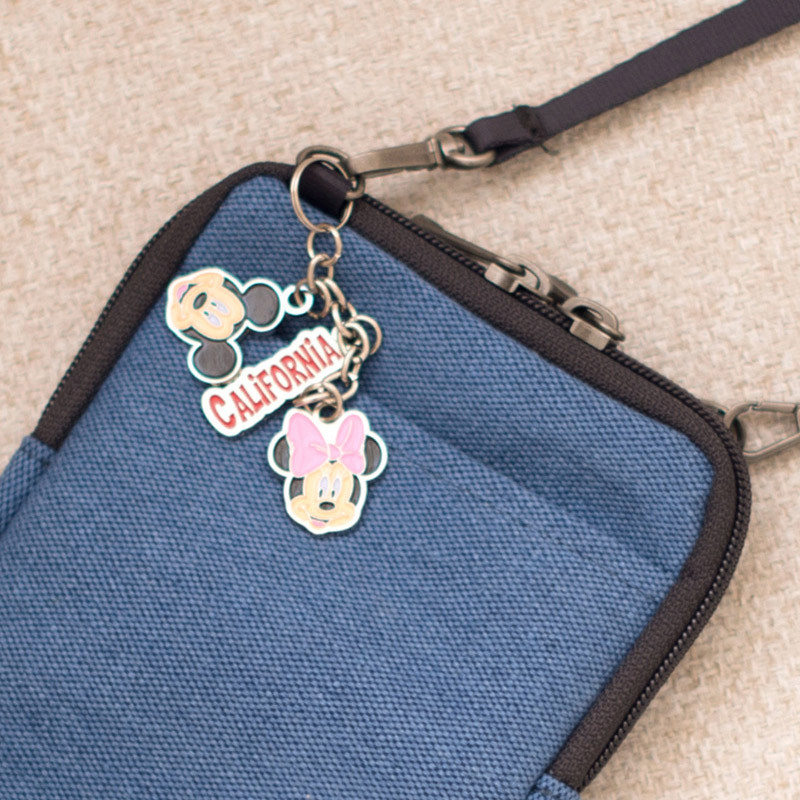 Usage example - Byfulldesign Light crossbody bag with detachable strap