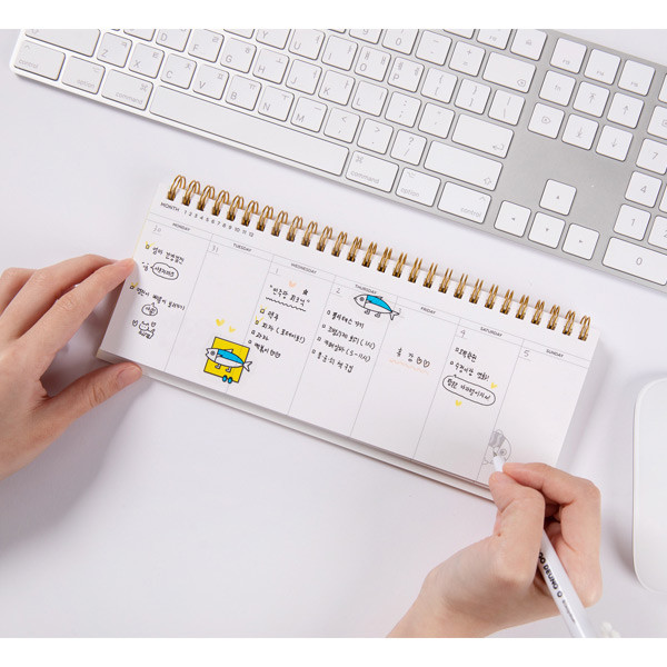 Usage example - DESIGN IVY Ggo deung o spiral dateless weekly desk planner 