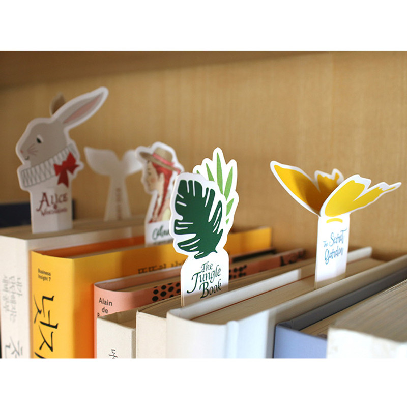 Usage example -Bookfriends World literature 0.8mm slim bookmark pen Usage example -Bookfriends World literature 0.8mm slim bookmark pen