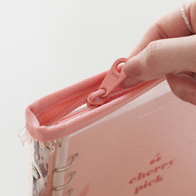Zip closure - Cherry pick zipper closure 6-ring dateless weekly planner Zip closure - Cherry pick zipper closure 6-ring dateless weekly planner