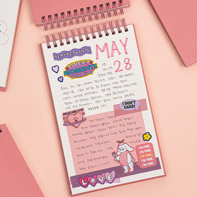 Usage example - Ardium Color large spiral bound lined notepad