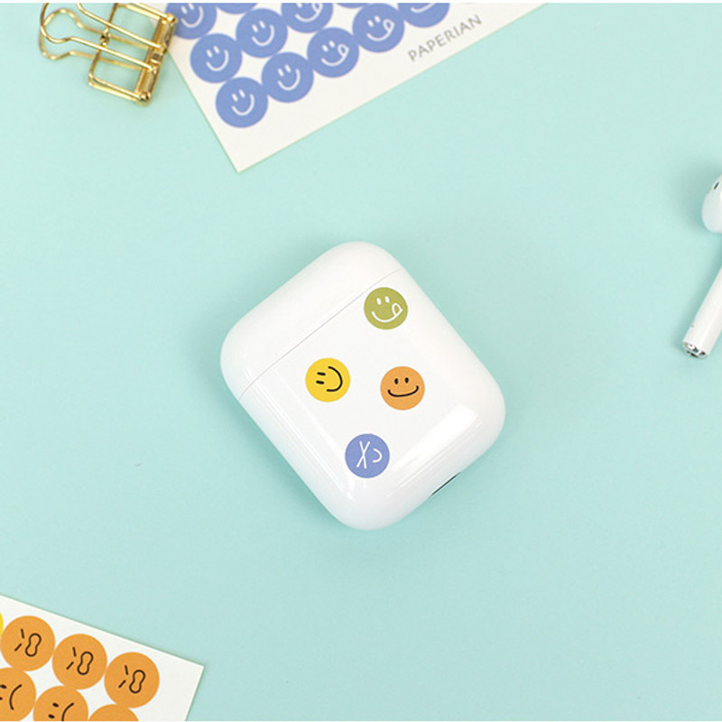 Usage example - PAPERIAN Color palette face deco sticker set Usage example - PAPERIAN Color palette face deco sticker set