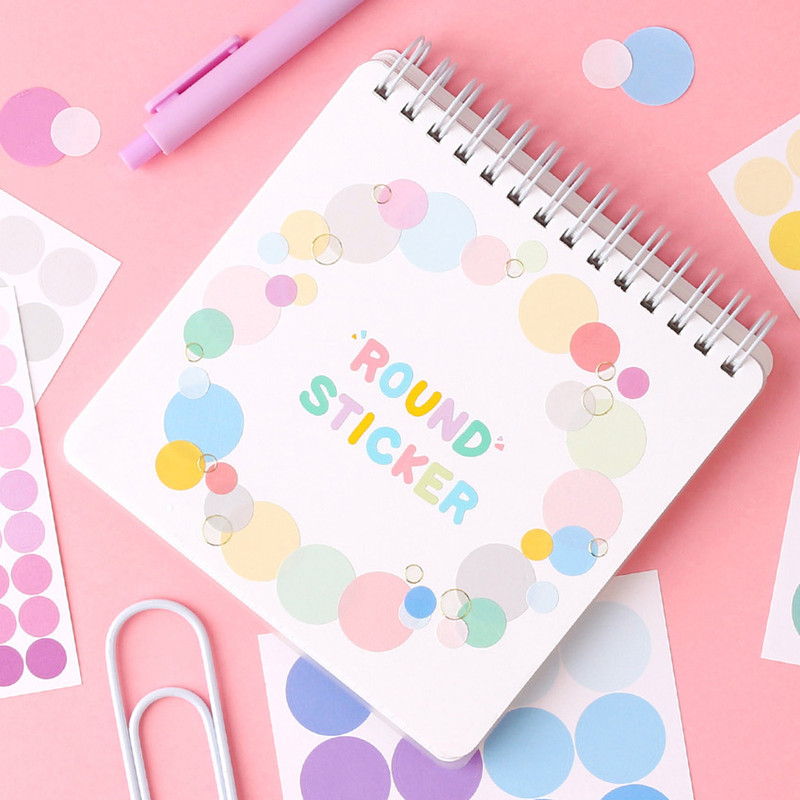 Usage example - Wanna This Round 8 mm deco sticker set of 3 sheets Usage example - Wanna This Round 8 mm deco sticker set of 3 sheets