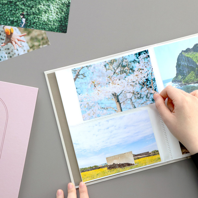 ICONIC Pieces of moment 4X6 slip in the pocket photo album ICONIC Pieces of moment 4X6 slip in the pocket photo album