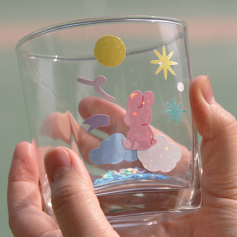 Usage example - DESIGN GOMGOM Reeli removable glitter sticker Usage example - DESIGN GOMGOM Reeli removable glitter sticker