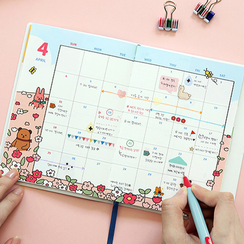 Monthly plan - Monopoly 2021 Toffeenut friends dated weekly diary with pen Monthly plan - Monopoly 2021 Toffeenut friends dated weekly diary with pen