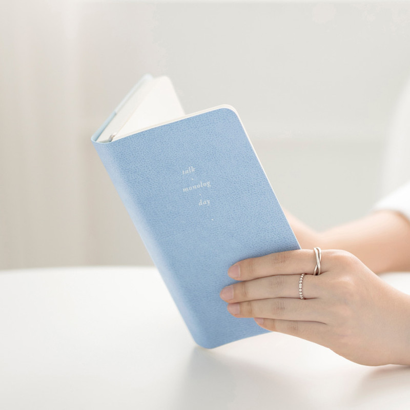 Cotton blue - 2021 Notable memory long dated daily diary Cotton blue - 2021 Notable memory long dated daily diary