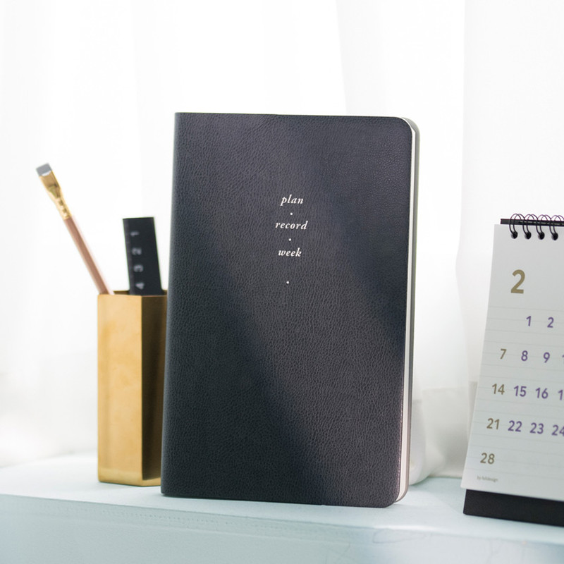 Dark gray - 2021 Notable memory medium dated weekly planner Dark gray - 2021 Notable memory medium dated weekly planner