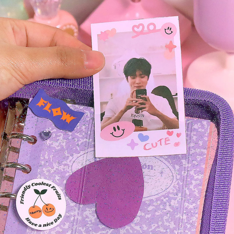 Front pocket - Second Mansion Zipper twinkle A5 size 6-ring binder cover Front pocket - Second Mansion Zipper twinkle A5 size 6-ring binder cover