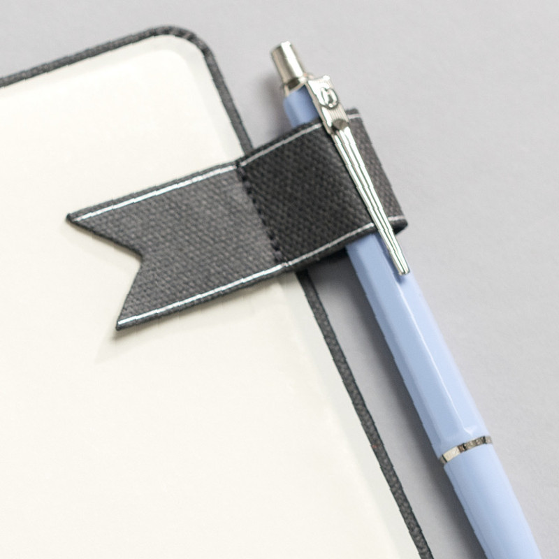 Pen holder - Byfulldesign 2021 Making memory handy dated weekly planner