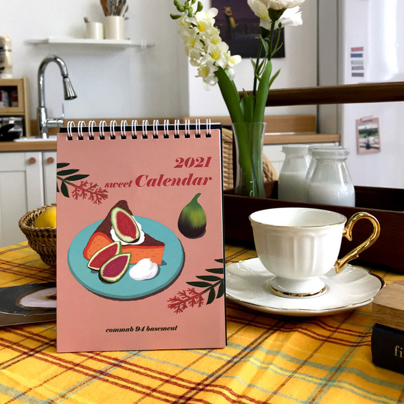 Design Comma-B 2021 Sweet dessert monthly desk calendar Design Comma-B 2021 Sweet dessert monthly desk calendar