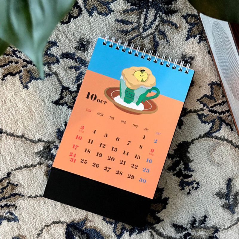 Design Comma-B 2021 Sweet dessert monthly desk calendar Design Comma-B 2021 Sweet dessert monthly desk calendar
