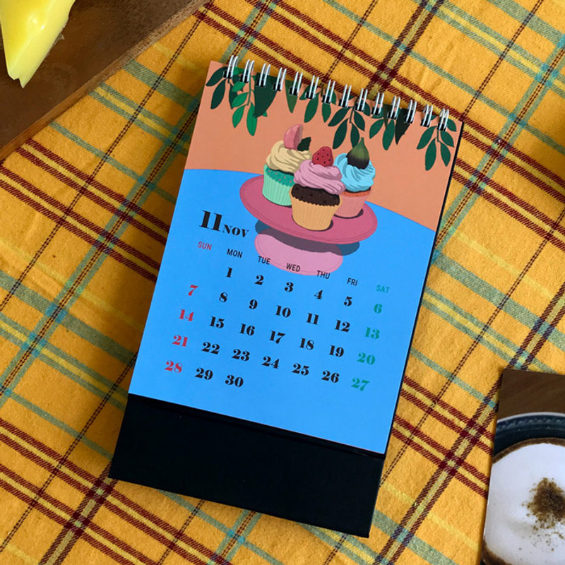 Design Comma-B 2021 Sweet dessert monthly desk calendar Design Comma-B 2021 Sweet dessert monthly desk calendar