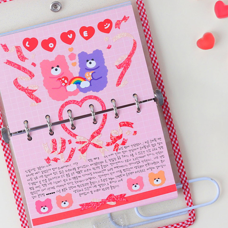 Usage example - Wanna This Picnic check A7 6-ring PVC binder