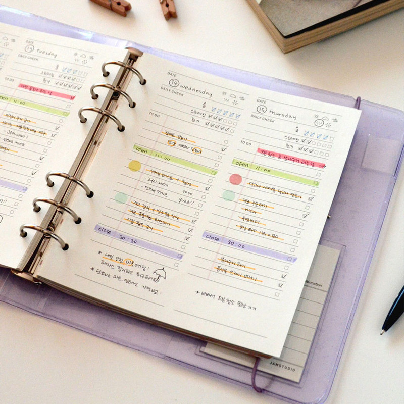 Usage example - Jam Studio Daily checklist wide A6 6 ring paper refill set Usage example - Jam Studio Daily checklist wide A6 6 ring paper refill set