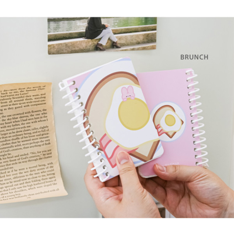 Brunch - DESIGN GOMGOM Reeli small spiral grid notebook Brunch - DESIGN GOMGOM Reeli small spiral grid notebook