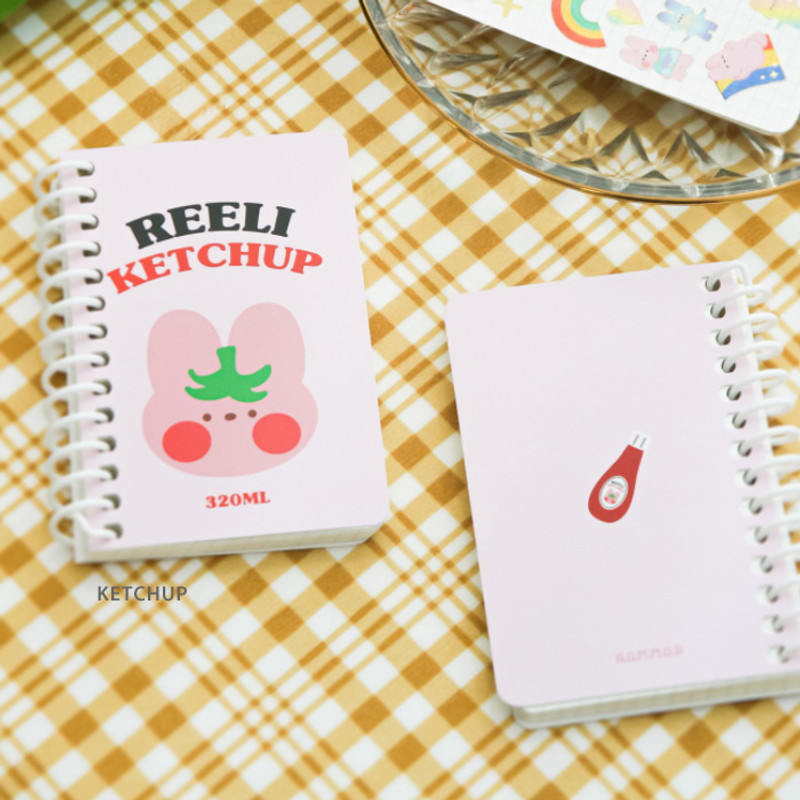 Ketchup - DESIGN GOMGOM Reeli small spiral grid notebook Ketchup - DESIGN GOMGOM Reeli small spiral grid notebook
