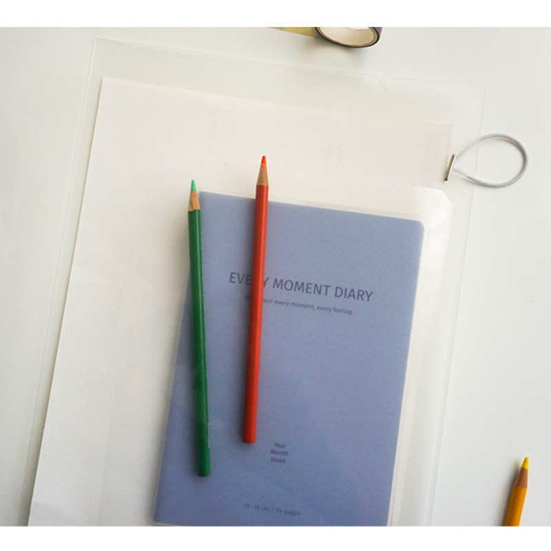 Usage example - N.IVY Mong pocket translucent document file holder Usage example - N.IVY Mong pocket translucent document file holder