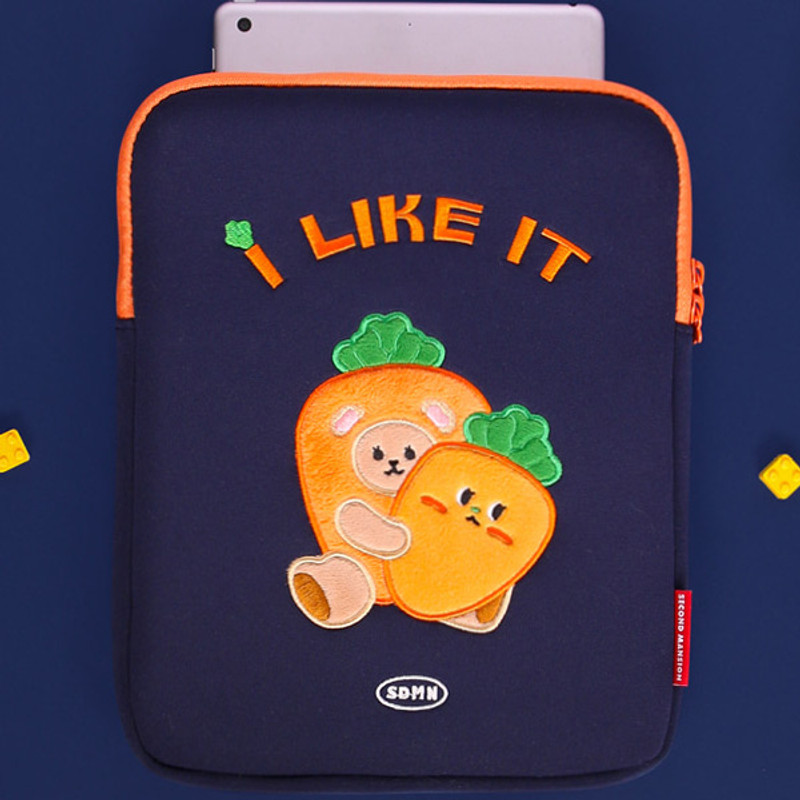 04 carrot - Jucy and Paul Fruits iPad Tablet PC 11-inch Sleeve Case