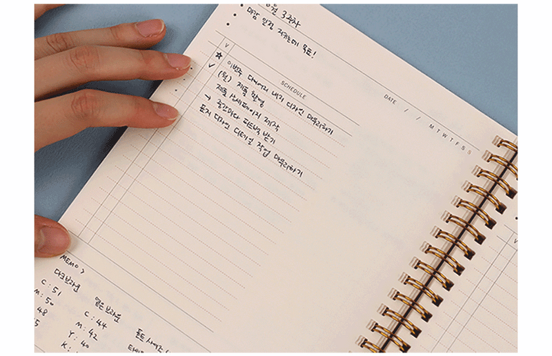 Usage example - Dash And Dot About Time Plan Checklist Memo Sticky Notepad Usage example - Dash And Dot About Time Plan Checklist Memo Sticky Notepad