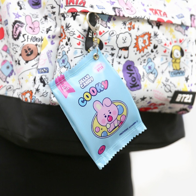 Usage example - BT21 Jelly Candy Baby Snack Package Small Zipper Pouch Usage example - BT21 Jelly Candy Baby Snack Package Small Zipper Pouch