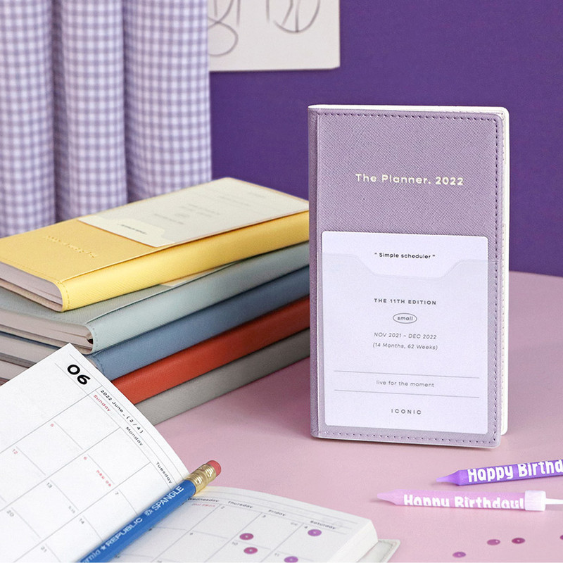 ICONIC 2022 Simple Small Dated Weekly Diary Planner ICONIC 2022 Simple Small Dated Weekly Diary Planner