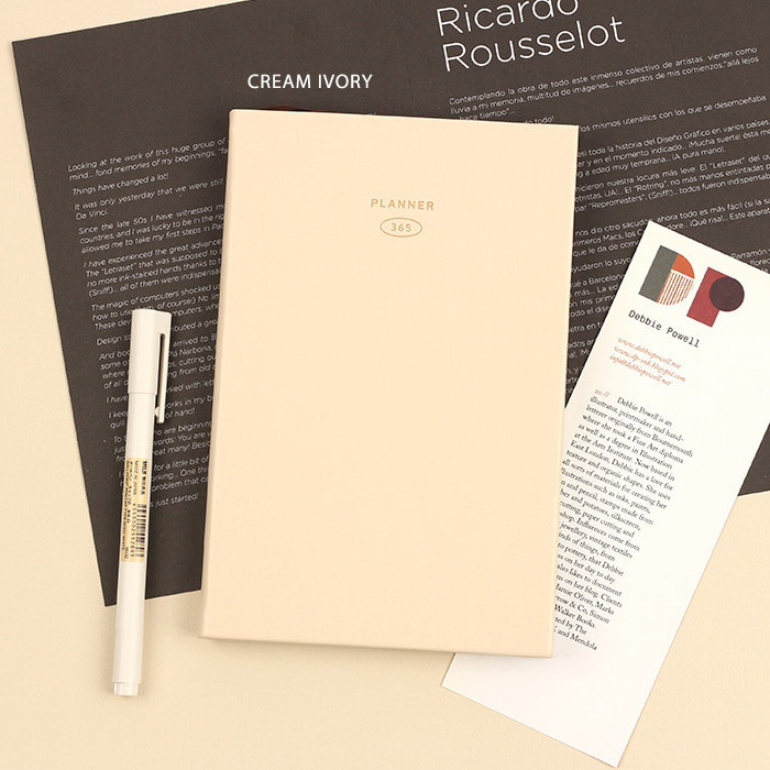 Cream ivory  - Dash And Dot Mild Dateless Weekly Diary Planner