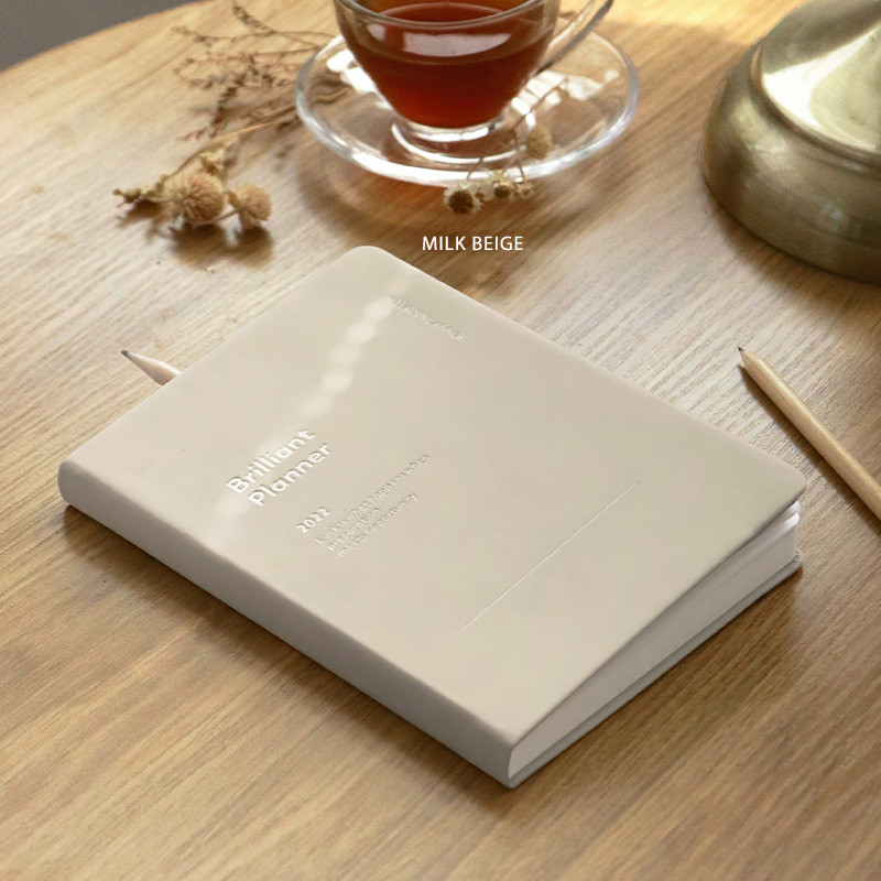 Milk beige - ICONIC 2022 Brilliant Dated Weekly Diary Planner