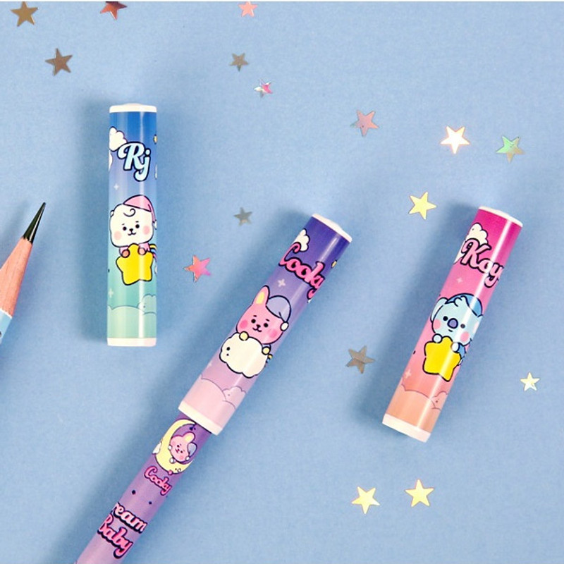 Usage example - BT21 Dream Baby 7 Pencil Cap Set Usage example - BT21 Dream Baby 7 Pencil Cap Set