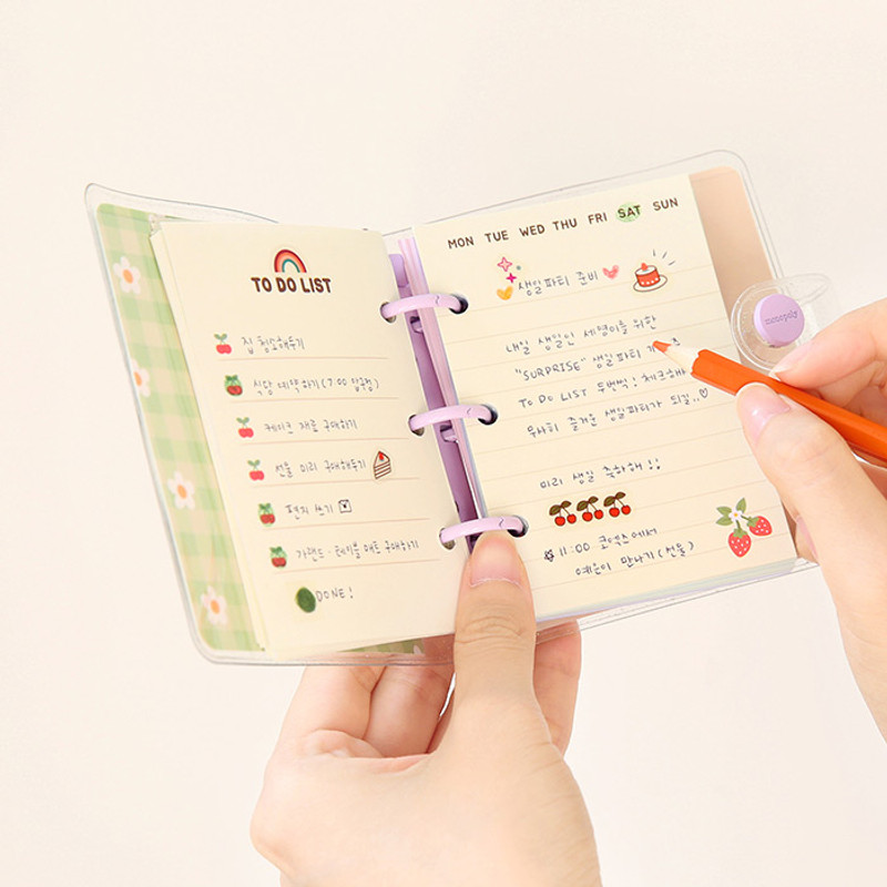 Usage example - Monopoly Toffeenut Friends 3-ring Binder Mini Notebook Usage example - Monopoly Toffeenut Friends 3-ring Binder Mini Notebook