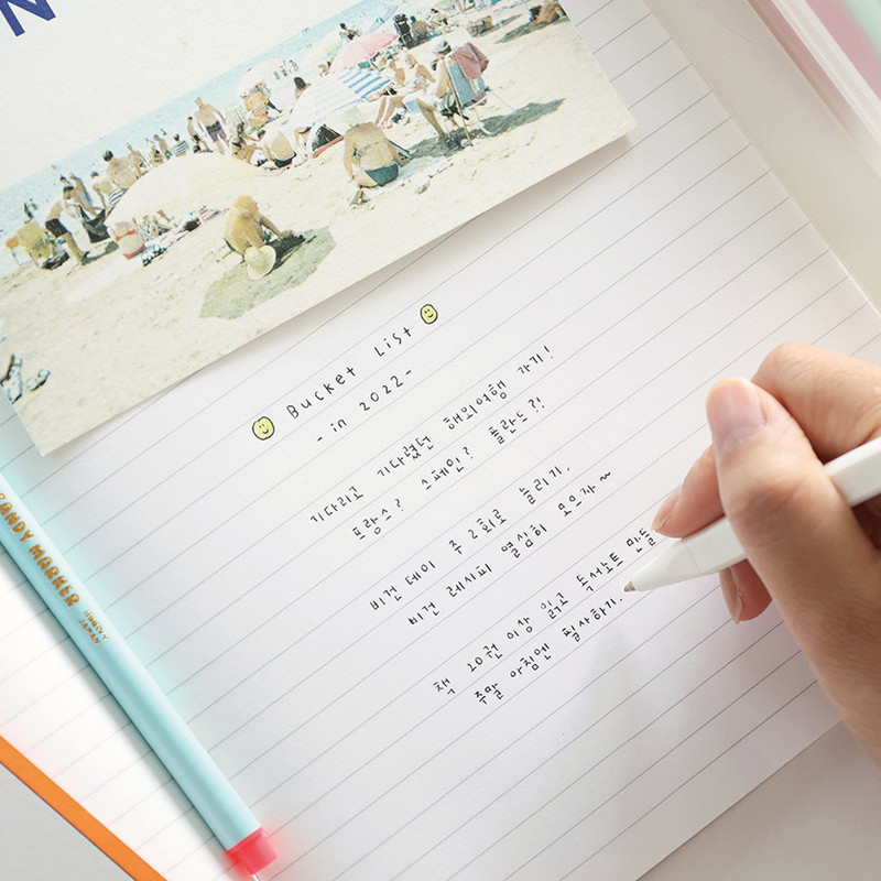 Usage example - ROMANE Brunch Brother Large Lined Notebook