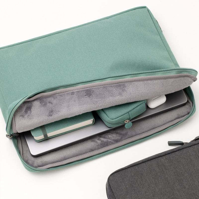 Byfulldesign Laptop 16" Sleeve Case with Screen Cleaning Cloths Byfulldesign Laptop 16" Sleeve Case with Screen Cleaning Cloths