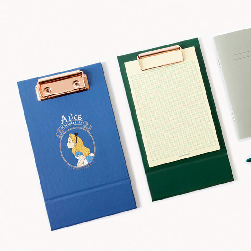 Usage example - Bookfriends Stand Up A6 Clipboard File Holder Usage example - Bookfriends Stand Up A6 Clipboard File Holder