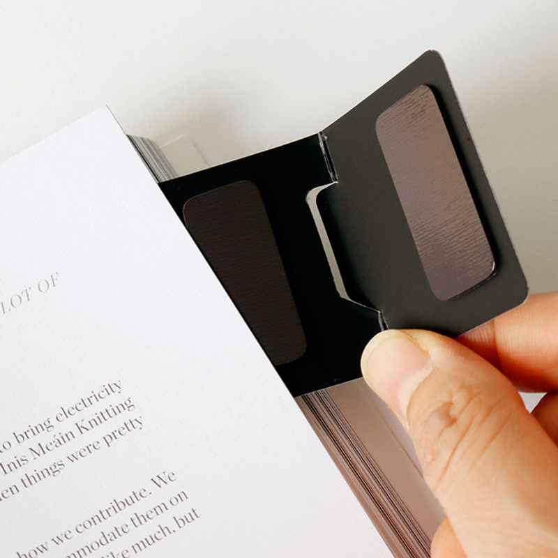 Usage example - Bookfriends Index Magnetic Page Marker Bookmark
