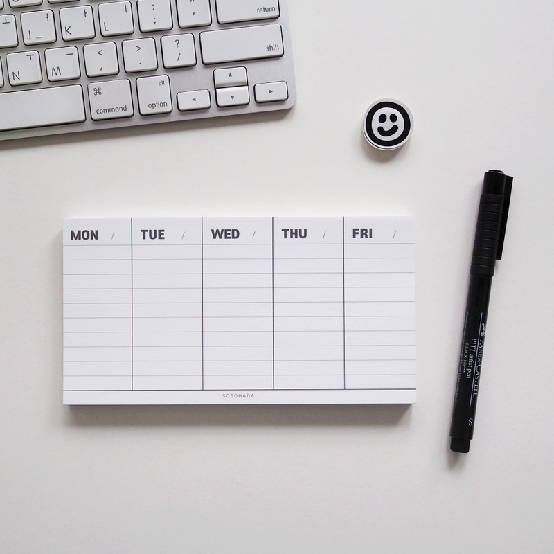 Black Monday to Friday Weekday Planner Notepad Black Monday to Friday Weekday Planner Notepad