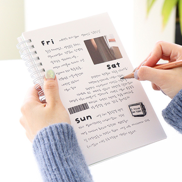 Usage example - Indigo Prism 180 B6 Wirebound Blank Notebook