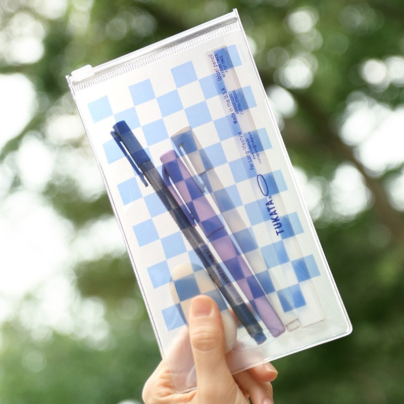 Usage example - PAPERIAN Pigment Clear Pocket Zip Lock Flat Pouch Case