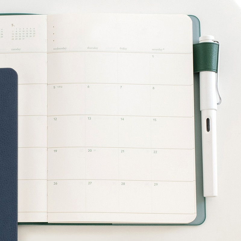 Monthly plan - 2023 Notable memory slim B6 dated weekly planner