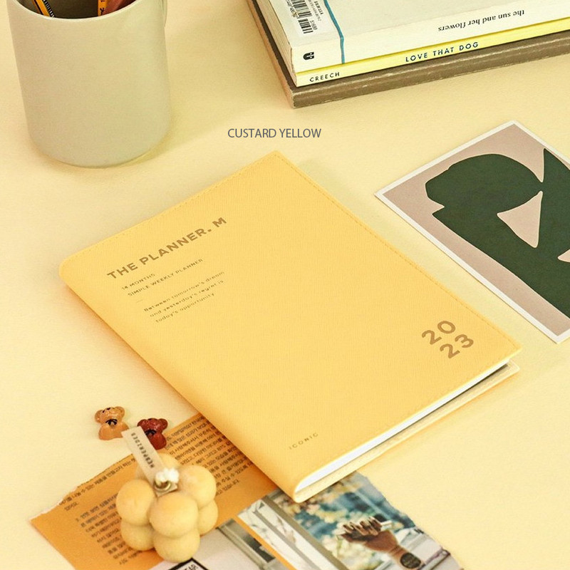 Custard yellow - 2023 Simple A5 Medium Dated Weekly Planner