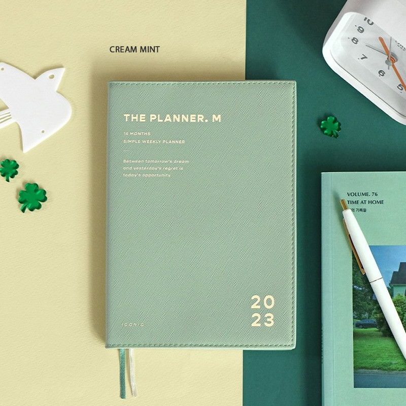 Cream mint - 2023 Simple A5 Medium Dated Weekly Planner