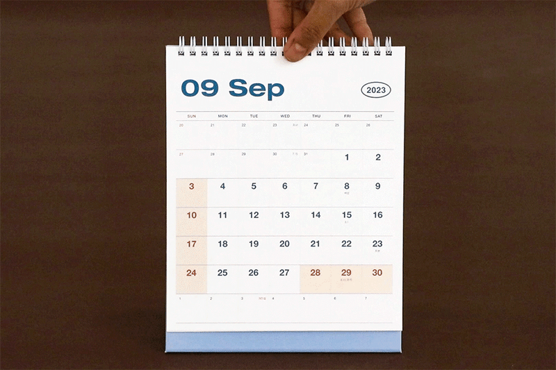 2023 Flow Standing Flip Desk Calendar