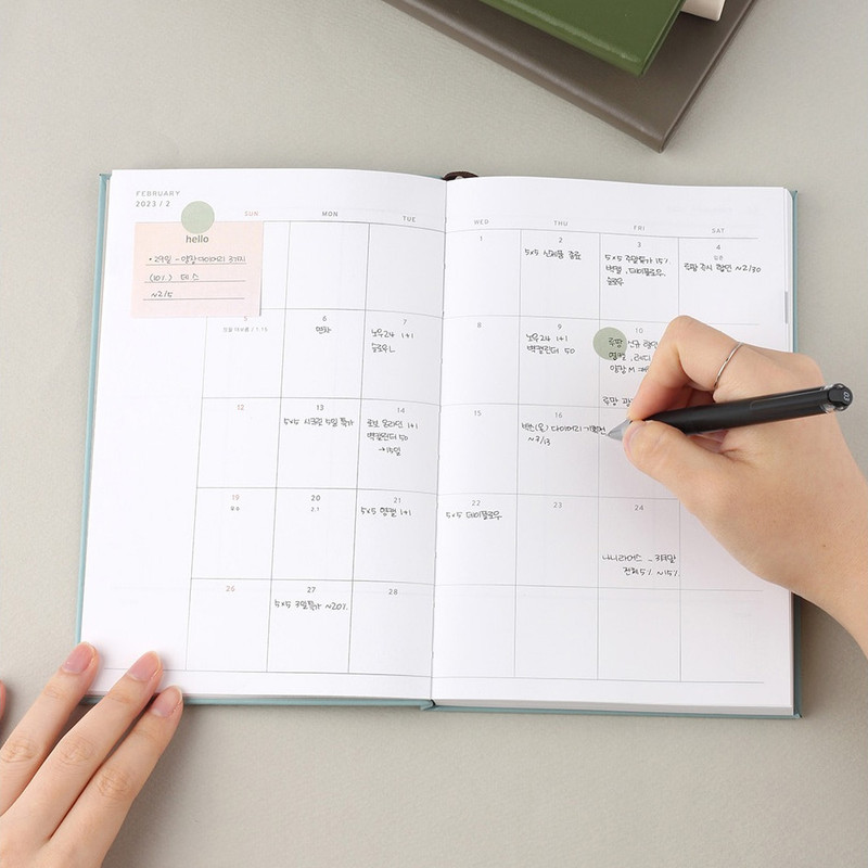 Monthly plan - 2023 Simple Large Dated Weekly Planner Monthly plan - 2023 Simple Large Dated Weekly Planner