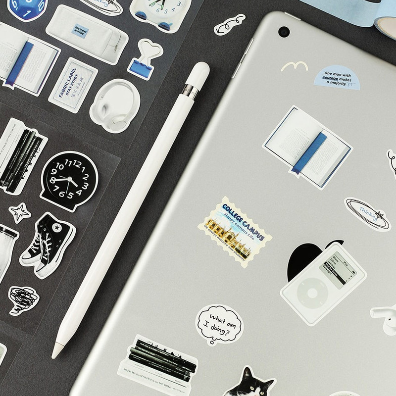 Example of use - Dash And Dot Stay Object Removable Stickers Pack Example of use - Dash And Dot Stay Object Removable Stickers Pack