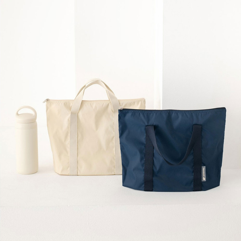 Travelus Lightweight Medium Zipper Tote Bag