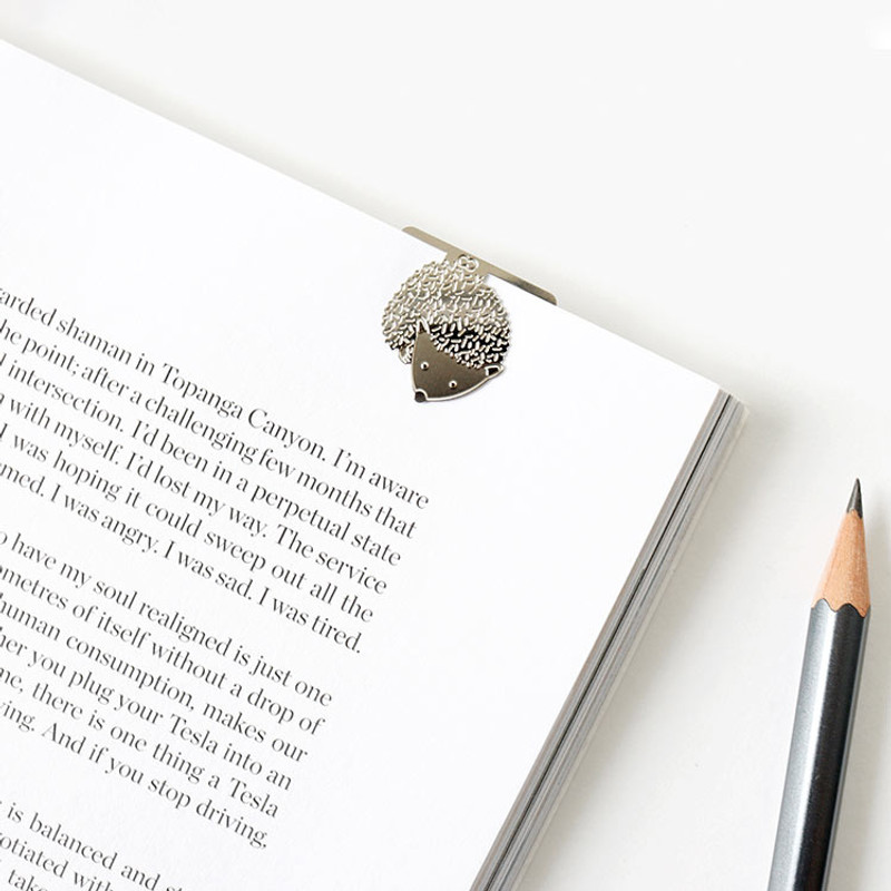 Detail of Bookfriends Look At Me Pet Steel Bookmark Detail of Bookfriends Look At Me Pet Steel Bookmark