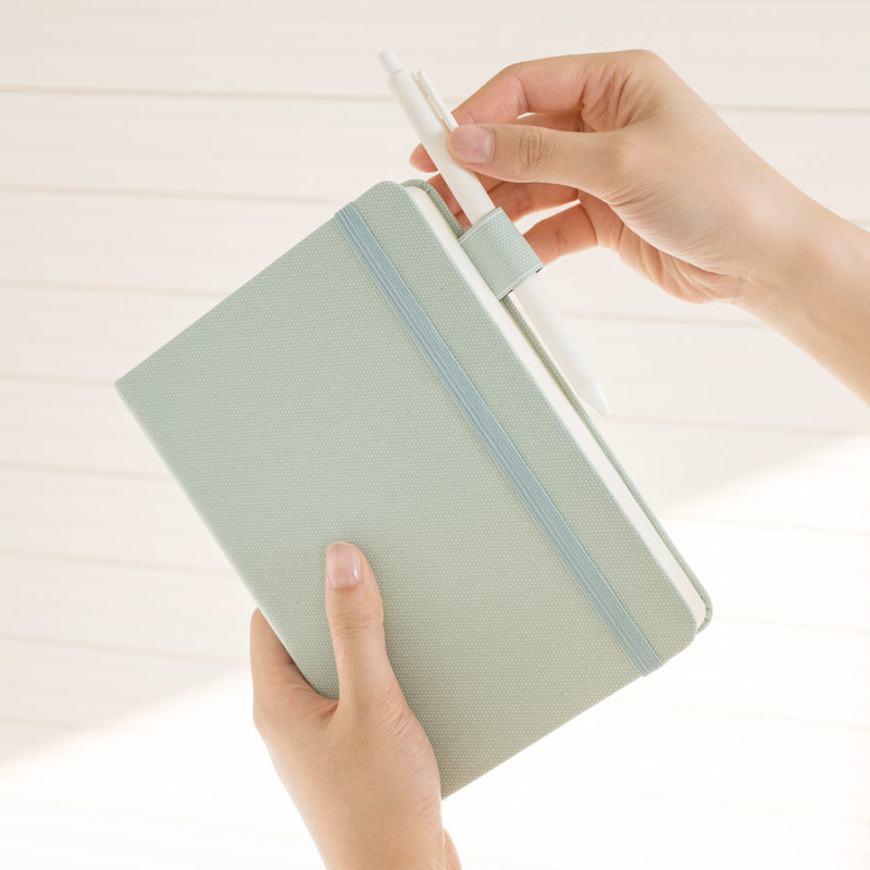 Pen holder - 2024 Making Memory B6 Small Dated Daily Diary Agenda Pen holder - 2024 Making Memory B6 Small Dated Daily Diary Agenda