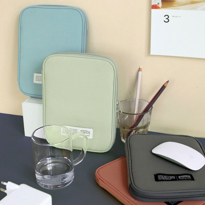 Opening Gadget and Cable Organizer Zipper Pouch Opening Gadget and Cable Organizer Zipper Pouch